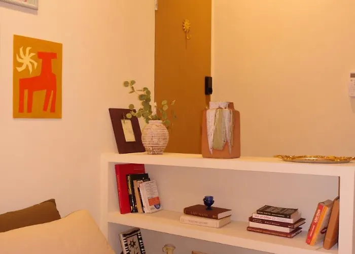 Apartment Trace Space *